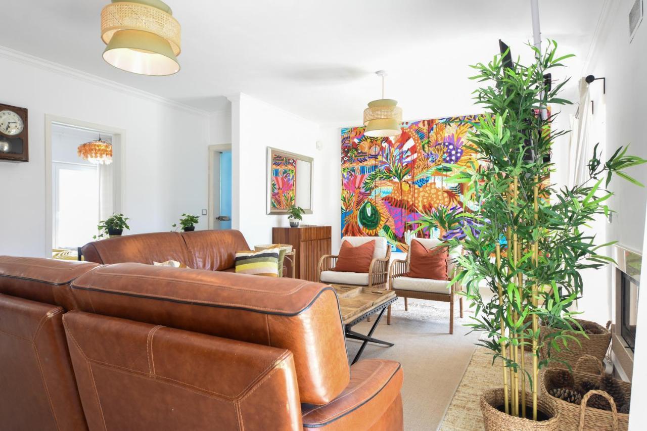Aroeira Villa With Heated Pool By Golf Course, Beach And Lisbon Buitenkant foto