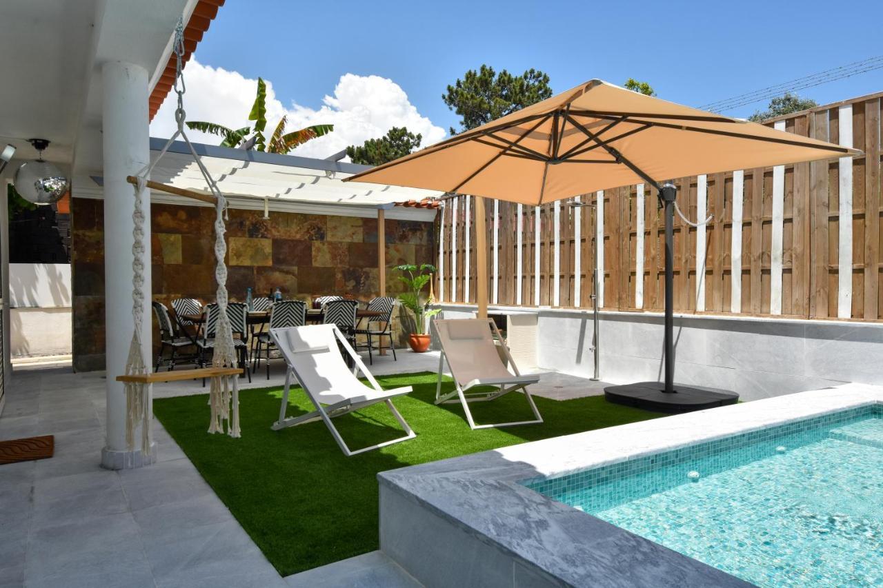 Aroeira Villa With Heated Pool By Golf Course, Beach And Lisbon Buitenkant foto